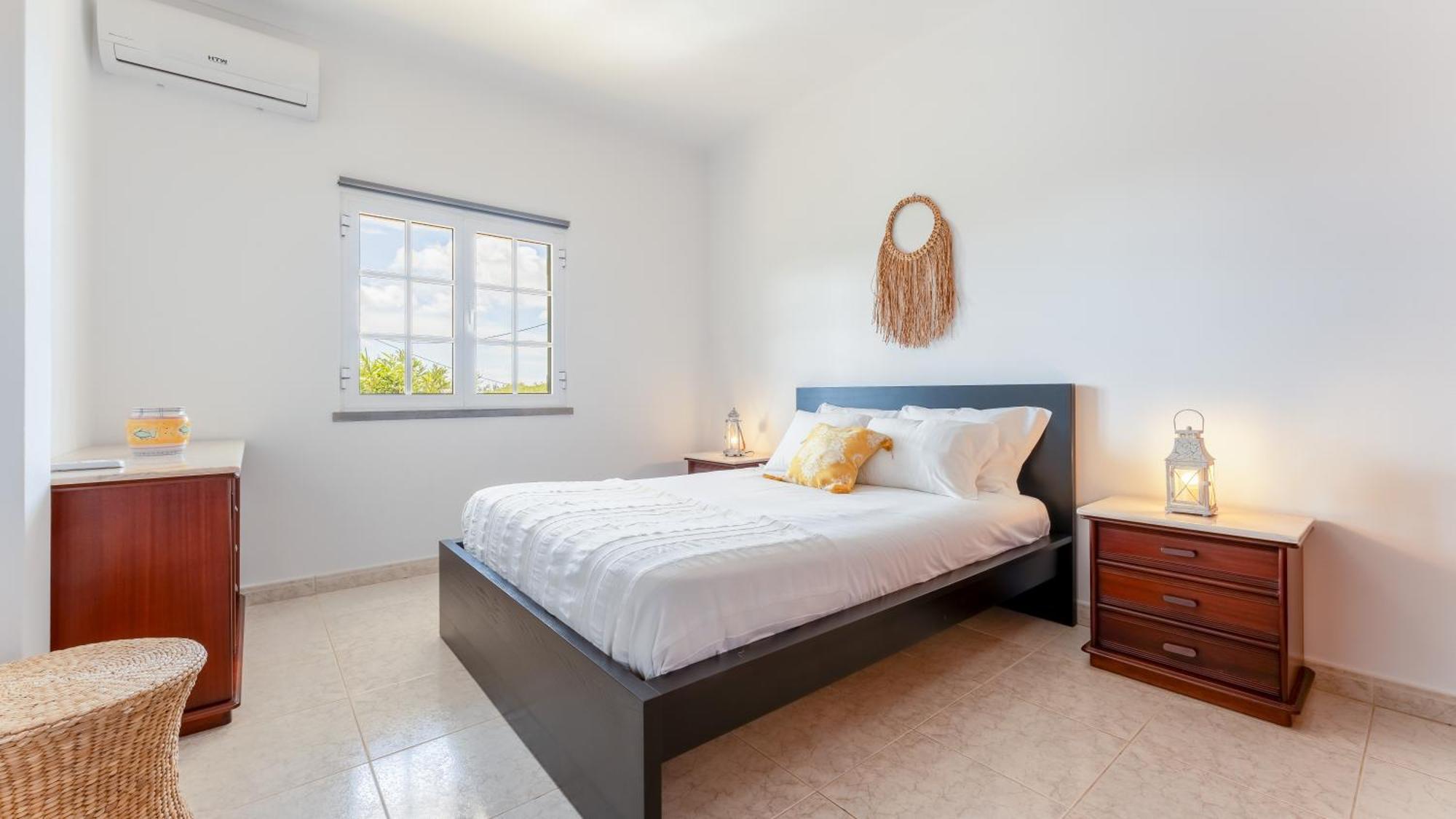 Sunny & Calm 4 Bdr House W/ Pool By Lovelystay Santo Estevao  Εξωτερικό φωτογραφία
