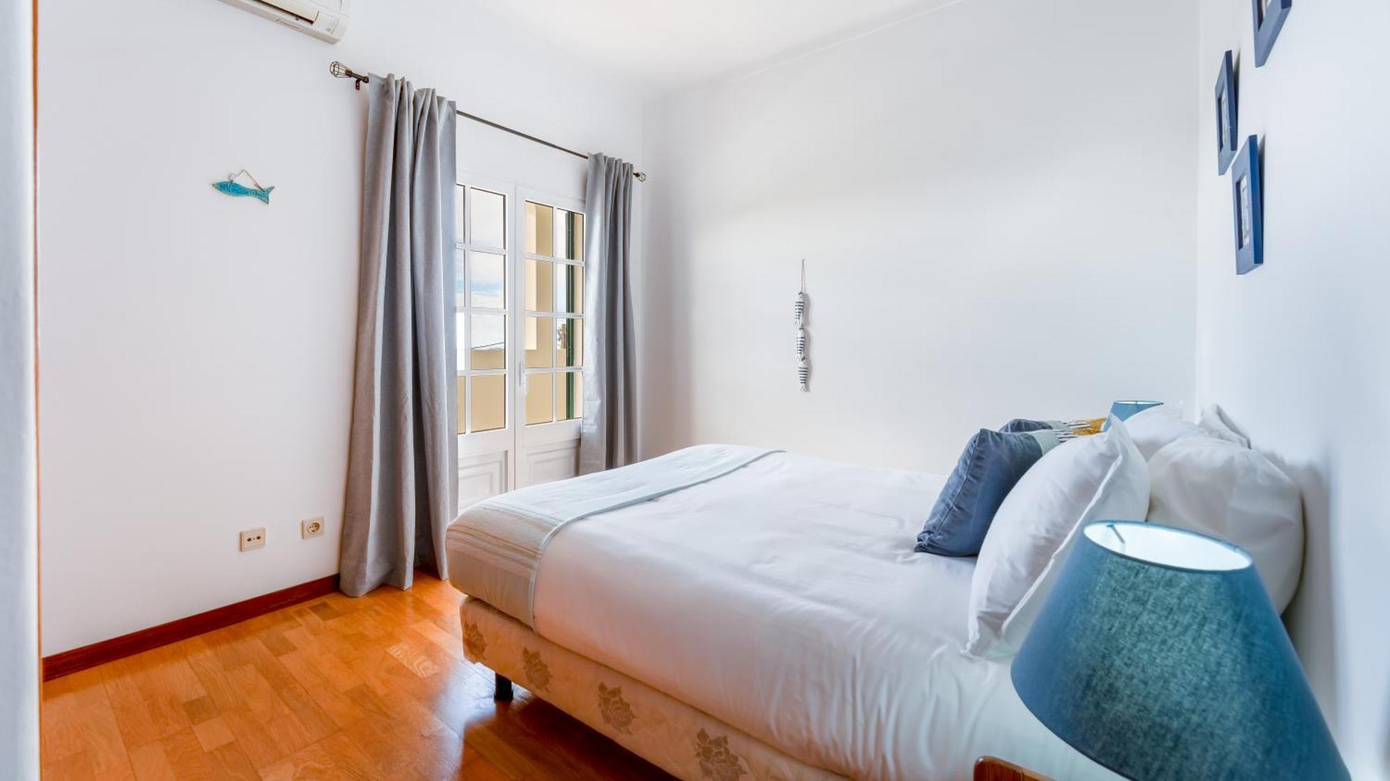 Sunny & Calm 4 Bdr House W/ Pool By Lovelystay Santo Estevao  Εξωτερικό φωτογραφία