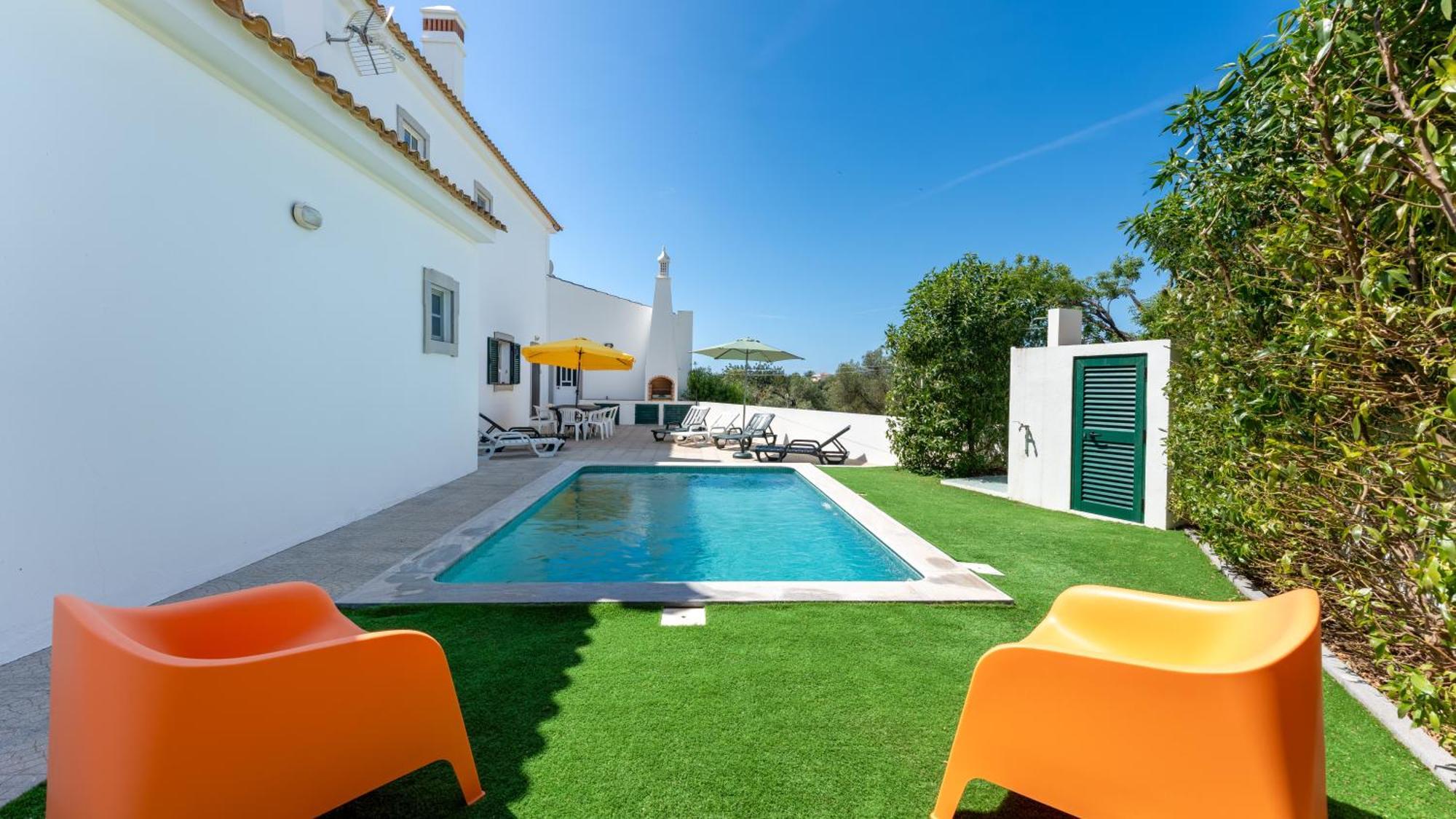 Sunny & Calm 4 Bdr House W/ Pool By Lovelystay Santo Estevao  Εξωτερικό φωτογραφία