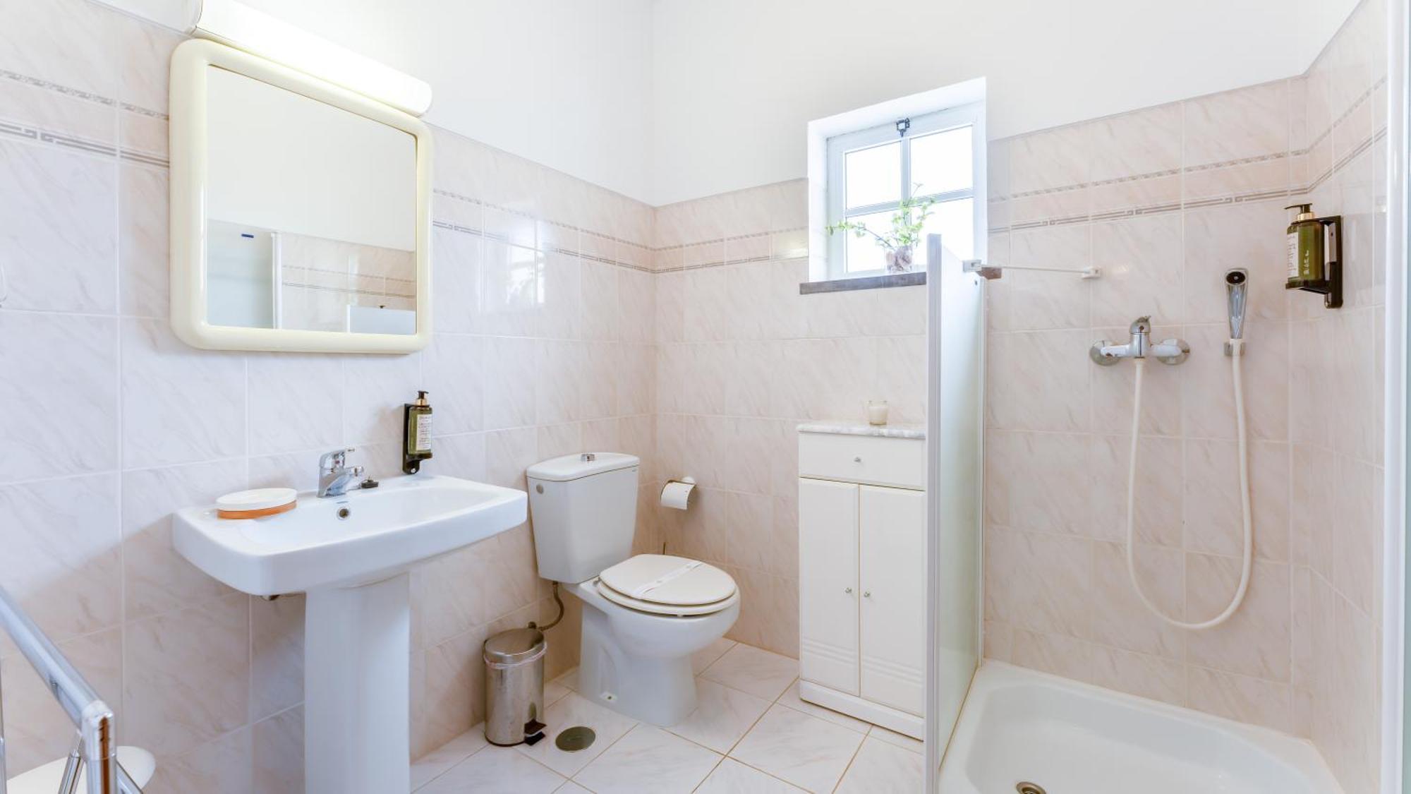 Sunny & Calm 4 Bdr House W/ Pool By Lovelystay Santo Estevao  Εξωτερικό φωτογραφία